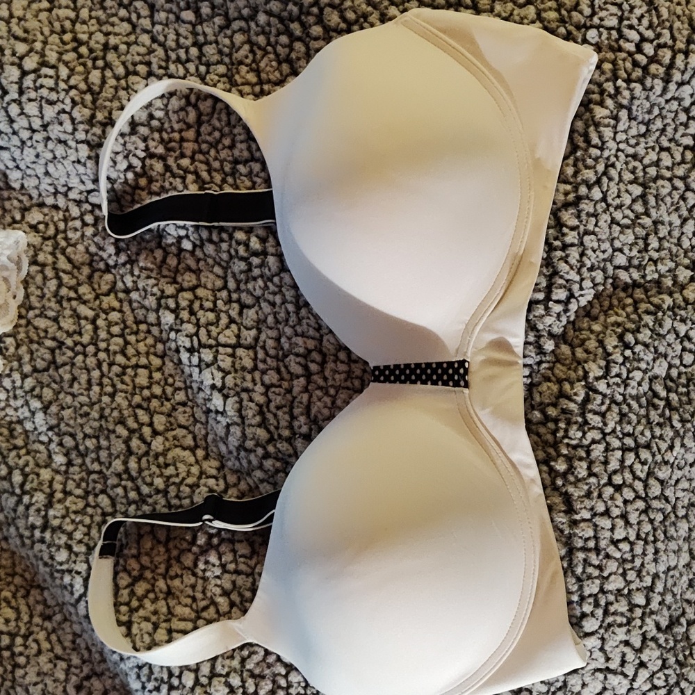 Smooth Contour T-Shirt Bra in Light Beige